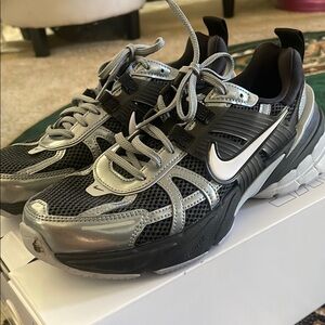 Nike Black and Silver Athletic Shoes